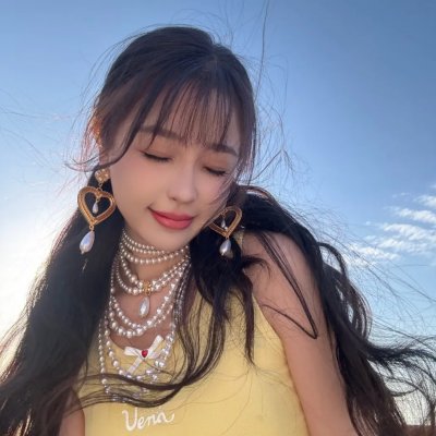藏春洞